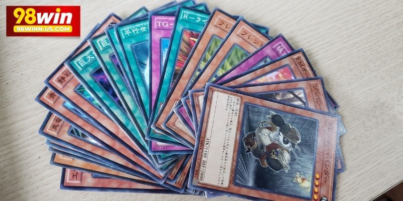 Cách chơi bài Yugioh: Hướng dẫn cách triệu hồi quái vật